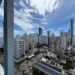 Apartamento En Bocagrande Con Vista Lateral Al Mar Icdi