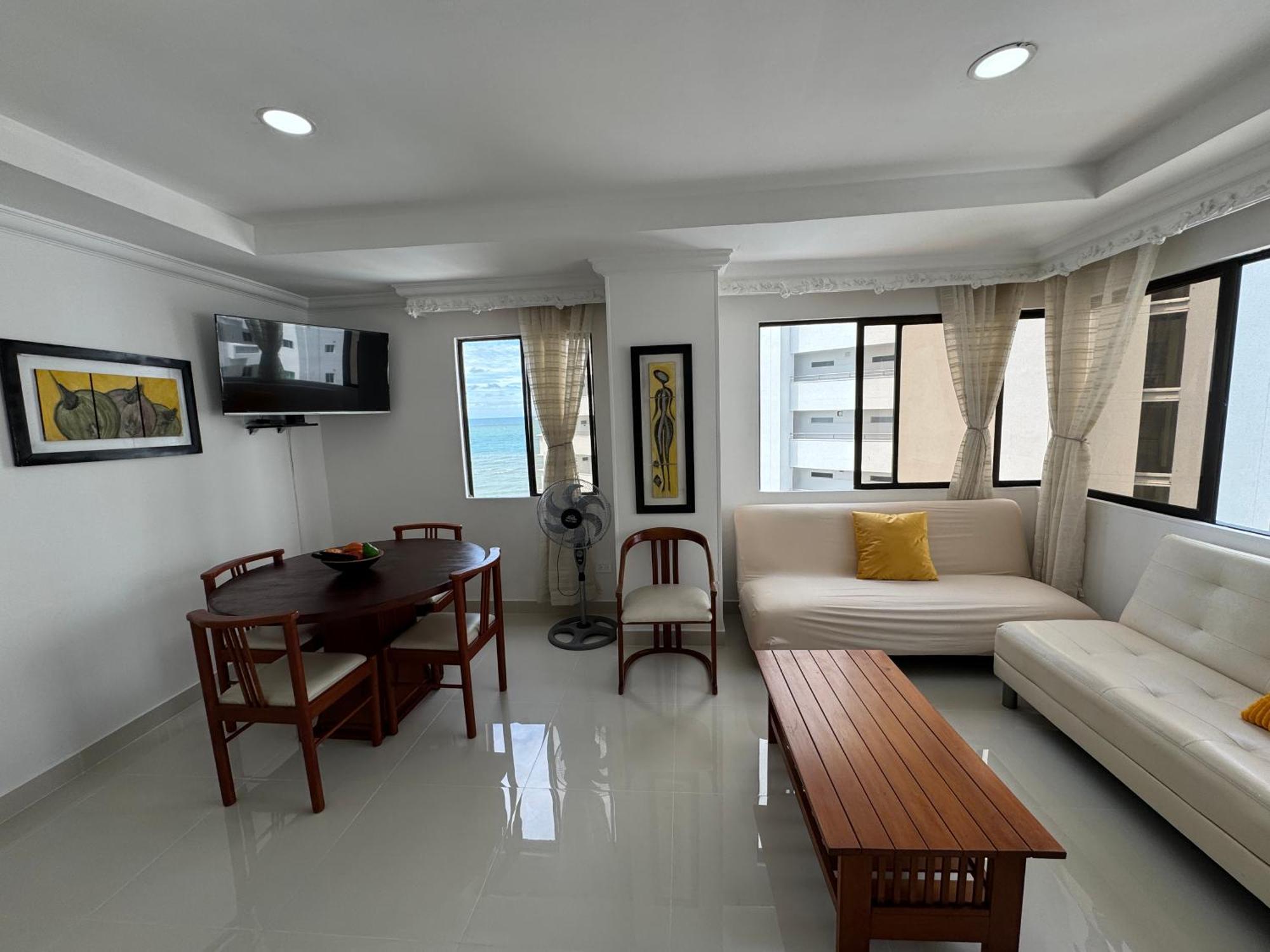 Apartamento En Bocagrande Con Vista Lateral Al Mar Icdi Cartagena