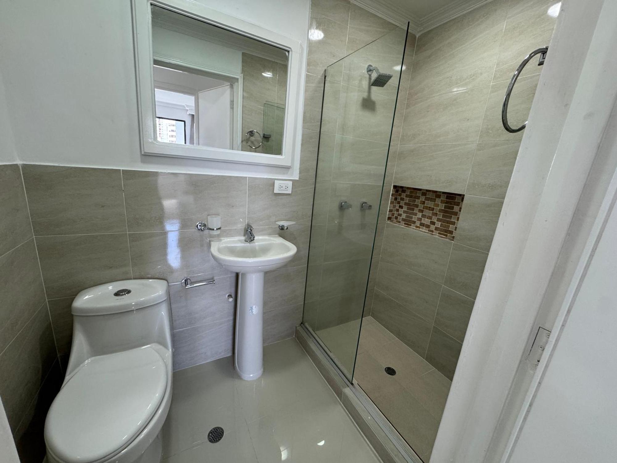 Apartamento En Bocagrande Con Vista Lateral Al Mar Icdi *